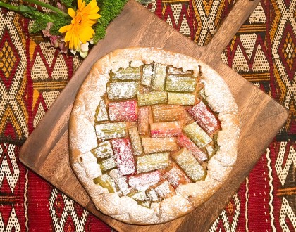 Croustade de rhubarbe aux amandes et au gingembre