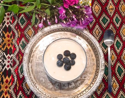 Mousse de yaourt à l’agar-agar et aux myrtilles