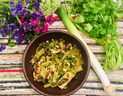 Poireaux, céleri vert et oignons agrodolce